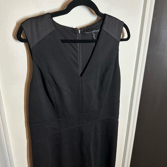 NEW White House Black Market Women's Black Satin Trim Sheath Dress Size 12 - Picture 3 of 8